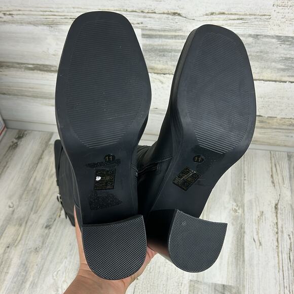 Journee Collection Women’s 11 Black Faux Leather Knee High Heeled Boots NEW - Picture 10 of 13